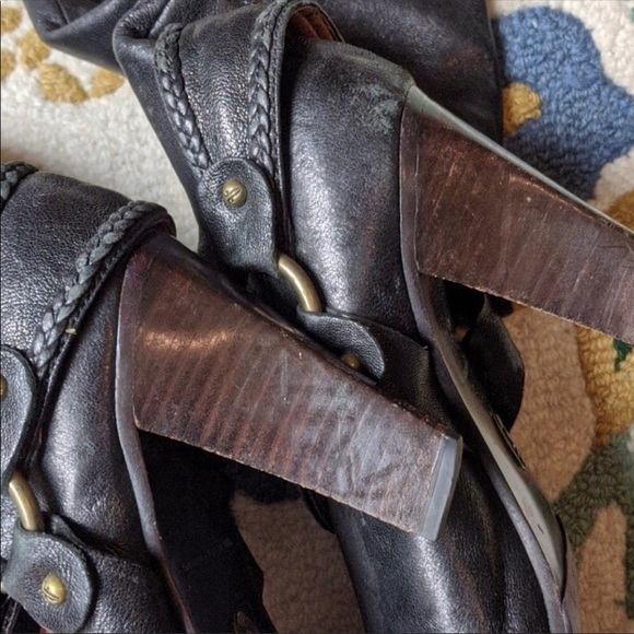 Frye Vicki Black Boots - Picture 7 of 10